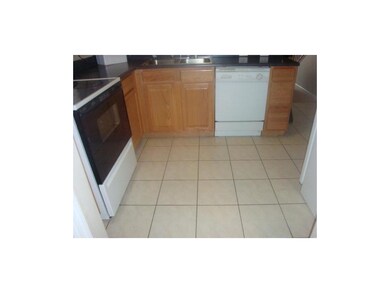 Kitchen. Nice Tile Floor