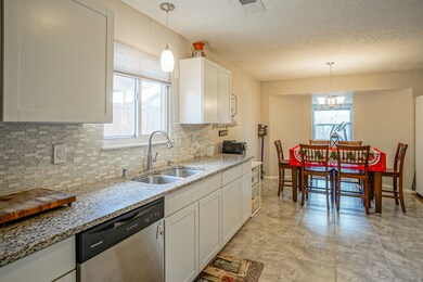 6708 Hensch Ave NE, Albuquerque, NM 87109 - photo 5