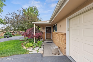 7610 Summitview #1