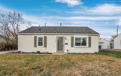 7306 Saratoga Ave, Reynoldsburg, OH 43068 - photo 2