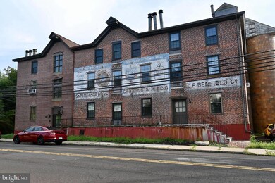 624 E Walnut St unit 302, Perkasie, PA 18944 - photo 2