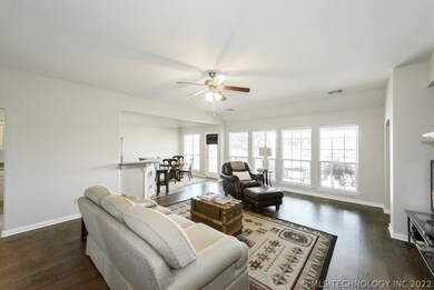 813 S 75th St, Broken Arrow, OK 74014 - photo 7