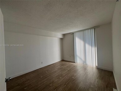 5085 NW 7th St unit 1509, Miami, FL 33126 - photo 6