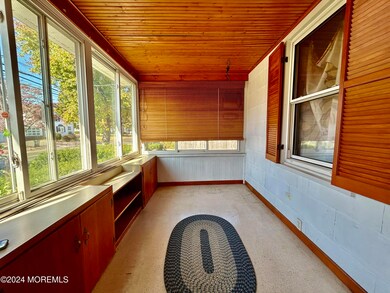 61 Green Grove Ave, Keyport, NJ 07735 - photo 5