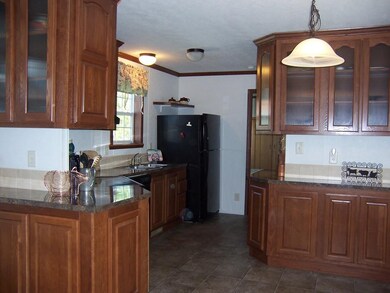 124 W Main St unit 13, Merrimac, MA 01860 - photo 7