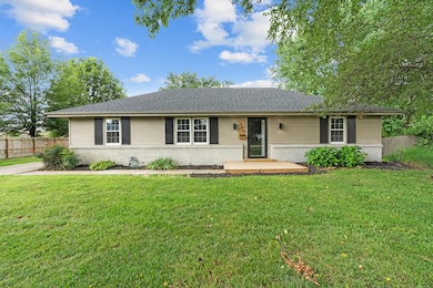 105 N Ellen St, Nixa, MO 65714 - photo 2