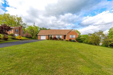 65 Captain Hizer Ln, Fort Defiance, VA 24437 - photo 2