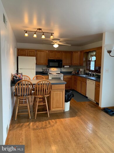 9226 Branch St, Greencastle, PA 17225 - photo 6