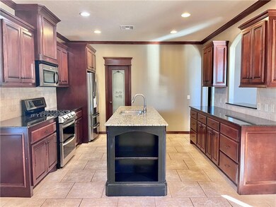 2624 SE 8th St, Moore, OK 73160 - photo 7