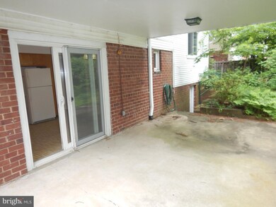 5321 Bangor Dr, Kensington, MD 20895 - photo 7