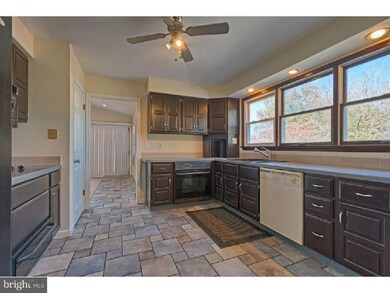 15 Stewart Rd, Pilesgrove, NJ 08098 - photo 6