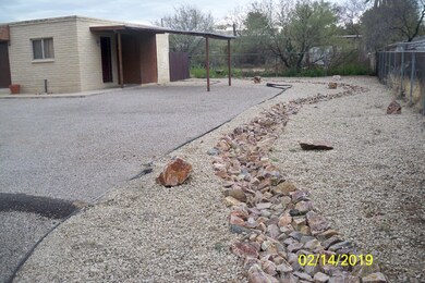 2950 N Geronimo Ave, Tucson, AZ 85705 - photo 2