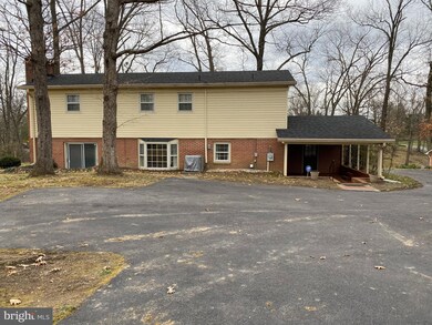 109 Oak Ridge Dr, Stephens City, VA 22655 - photo 2
