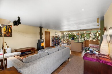 3180 Curtis Ln, Manhattan, MT 59741 - photo 5