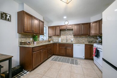 11730 W 68th Place, Shawnee, KS 66203 - photo 2