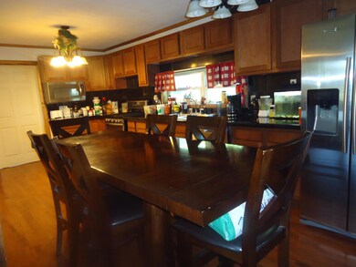 Kithen / Dining