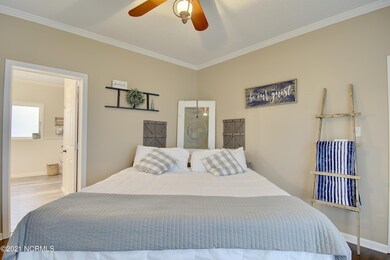 1st Floor Primary Bedroom
