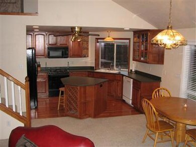 1113 Circle Wood Ct, Central Point, OR 97502 - photo 5