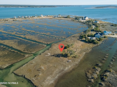 661 Oak Hammock Dr, Harkers Island, NC 28531 - photo 2