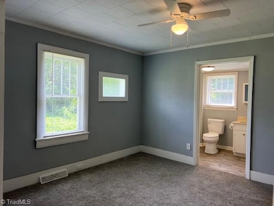 112 N Branch St, Reidsville, NC 27320 - photo 6