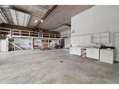 15816 S Wave Rd, Mulino, OR 97042 - photo 7