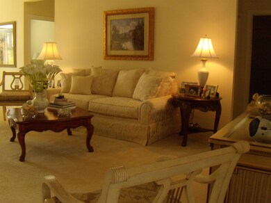 163 Living rm