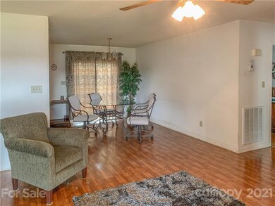 194 Doe Trail Ln, Statesville, NC 28625 - photo 4