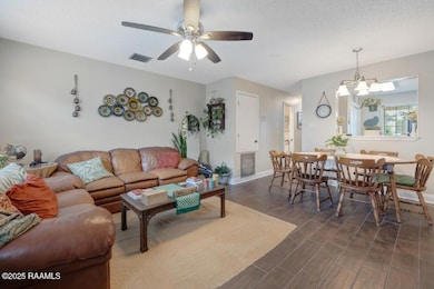 110 S Saint Pierre St, Broussard, LA 70518 - photo 3