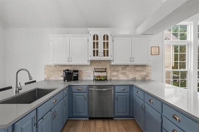 21205 W 50th Terrace, Shawnee, KS 66218 - photo 2