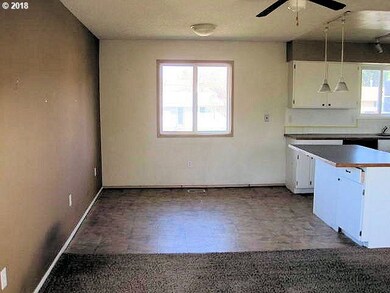 645 Wasco Dr, the Dalles, OR 97058 - photo 7