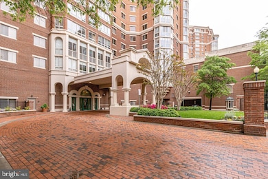 Carlyle Towers unit 1011, Alexandria, VA 22314 - photo 2