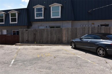 300 E Croslin St unit 112, Austin, TX 78752 - photo 5