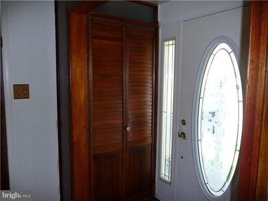 429 Musket Dr, Morrisville, PA 19067 - photo 3