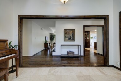 10039 Cedar Creek Dr, Houston, TX 77042 - photo 4