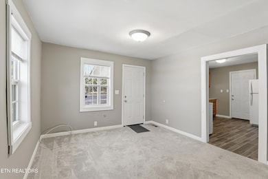 605 Wilson Rd, Maryville, TN 37801 - photo 6