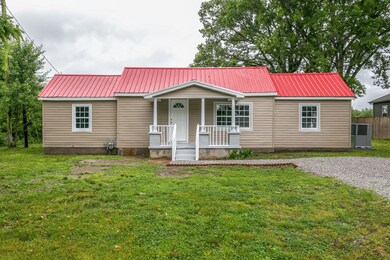 2474 Old Tullahoma Hwy, Manchester, TN 37355 - photo 2