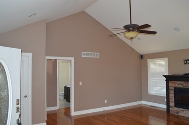 492 S Highway 33, Harrodsburg, KY 40330 - photo 3