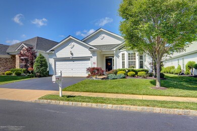 GREAT CURB APPEAL