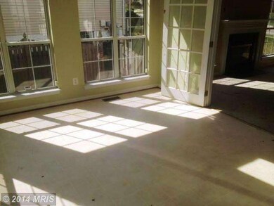 10129 Ellard Dr, Lanham, MD 20706 - photo 3