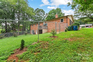 4515 Diamond St, Hudson, NC 28638 - photo 6