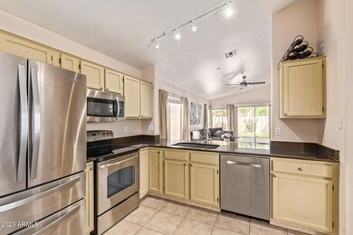 1752 E Gail Dr, Chandler, AZ 85225 - photo 4