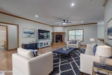 Living Room Eagle Point