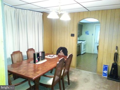 107 Amity St, Reading, PA 19601 - photo 3