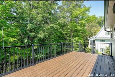 557 Back Deck