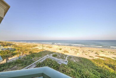 Private access to Beach