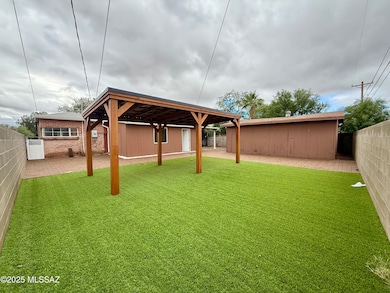 3241 E. E 30th St, Tucson, AZ 85711 - photo 7