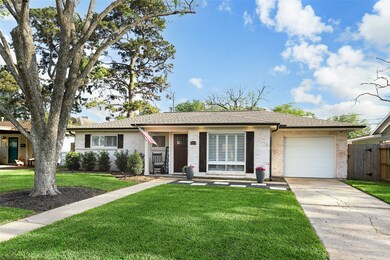 5213 De Lange Ln, Houston, TX 77092 - photo 2