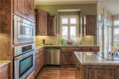 7826 Alden Rd, Shawnee, KS 66216 - photo 7