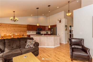 435 Stadium Loop, Napavine, WA 98565 - photo 5