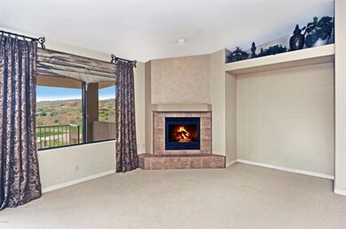 Great Room w/Fireplace